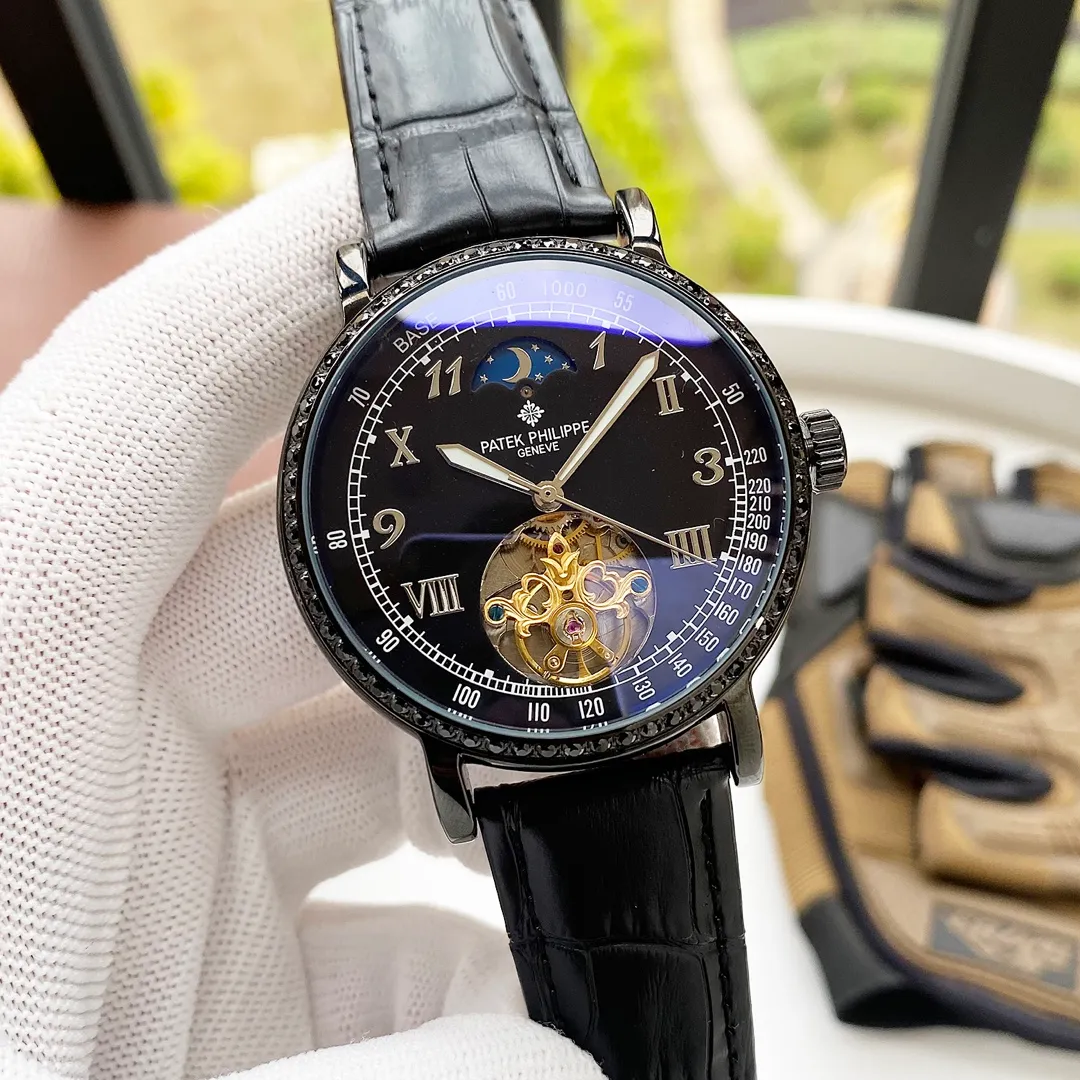 【High-end replica】💰1640! Patek Philippe - PATEK PHILIPPE 🏅🏅 Type: Men's watch 🎉🎉 Case: Top version 316 stainless steel L Strap: Imported calfskin strap/316L stainless steel strap Movement: Fully automatic imported mechanical movement ⚙ ️Mirror: Mineral anti-scratch mirror glass Size: 42mm diameter 11mm thick
